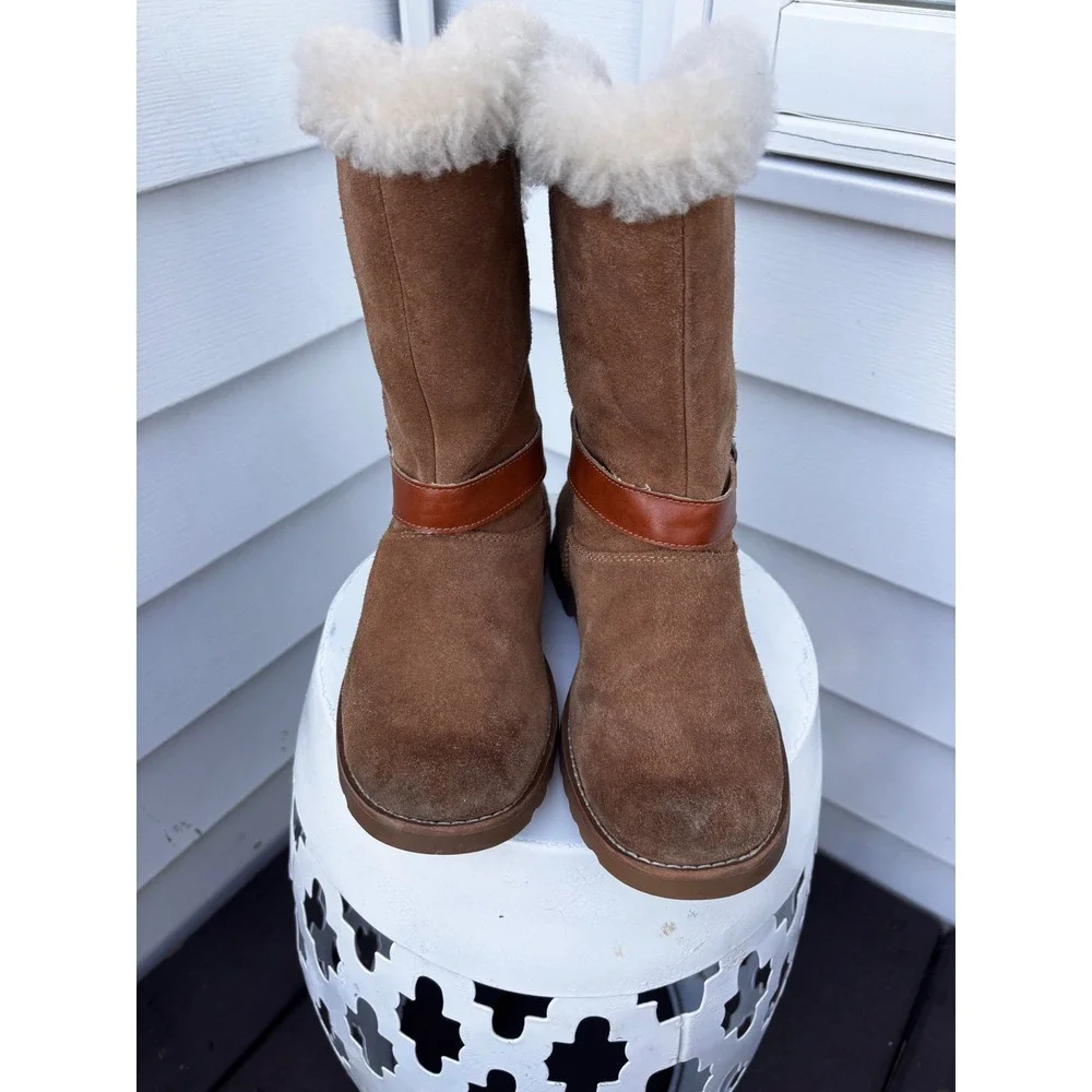 UGG Kids Suede Leather Buckle Winter Boots Cozy Faux‎ Fur Trim - Size 3
